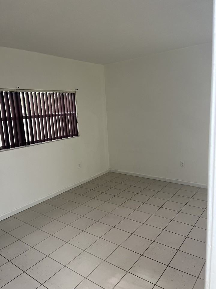 15699 Sw 73rd Circle Ter #1-11 - Photo 3 of 7