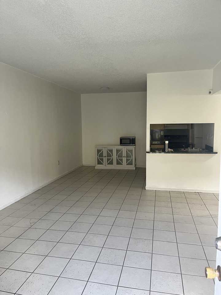 15699 Sw 73rd Circle Ter #1-11 - Photo 4 of 7