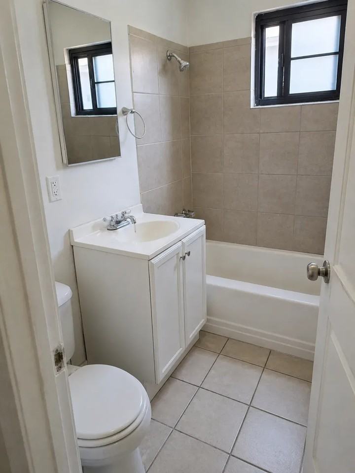 8923 Reading Ave #NA - Photo 6 of 6