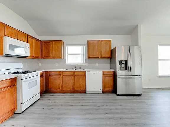 5918 Laramie River Ct #NA - Photo 5 of 16