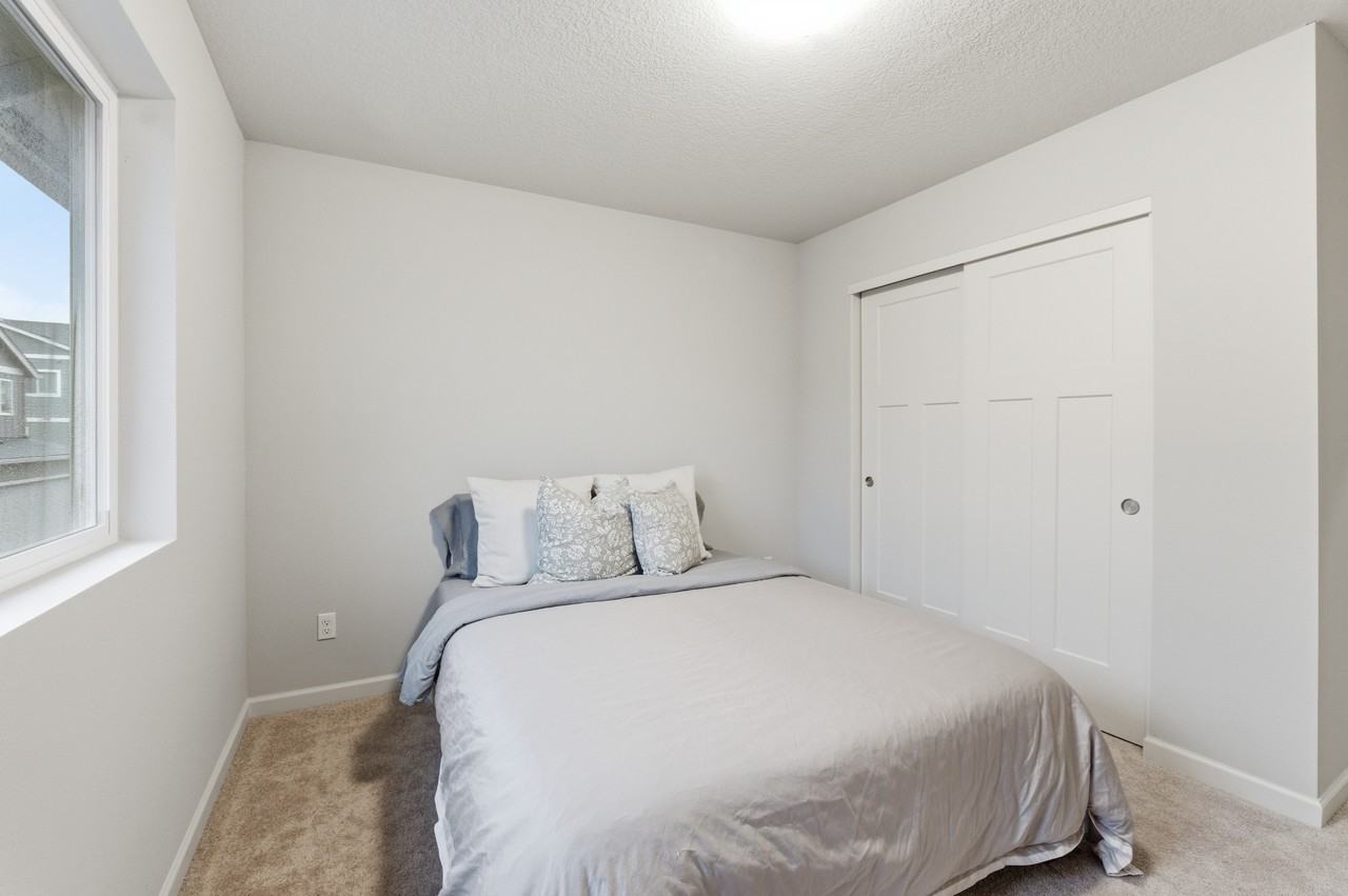 31066 Nw Brooking St #NA - Photo 2 of 7
