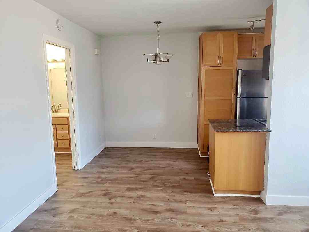 4387 Illinois St #8 - Photo 6 of 15