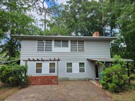 3916 Sw 19th St #NA - Photo 1 of 1