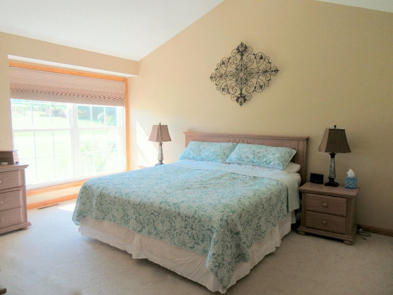 12912 Silver Spring Ln #NA - Photo 6 of 8