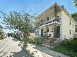 featured image of 57 Newbury St #1