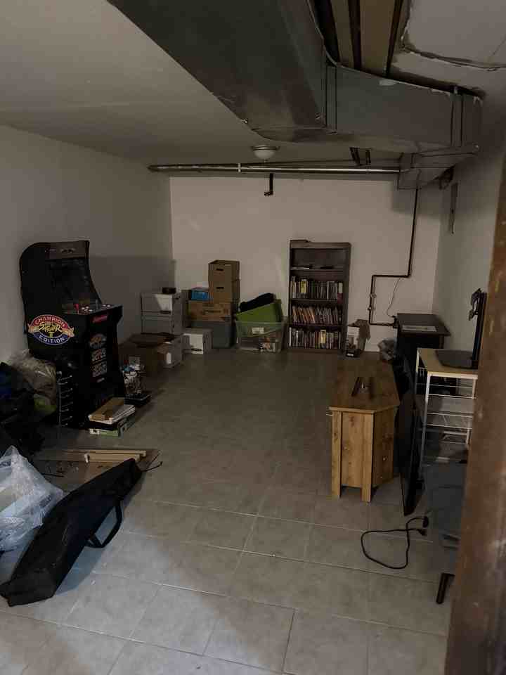 17 Clarion Ct #NA - Photo 6 of 8