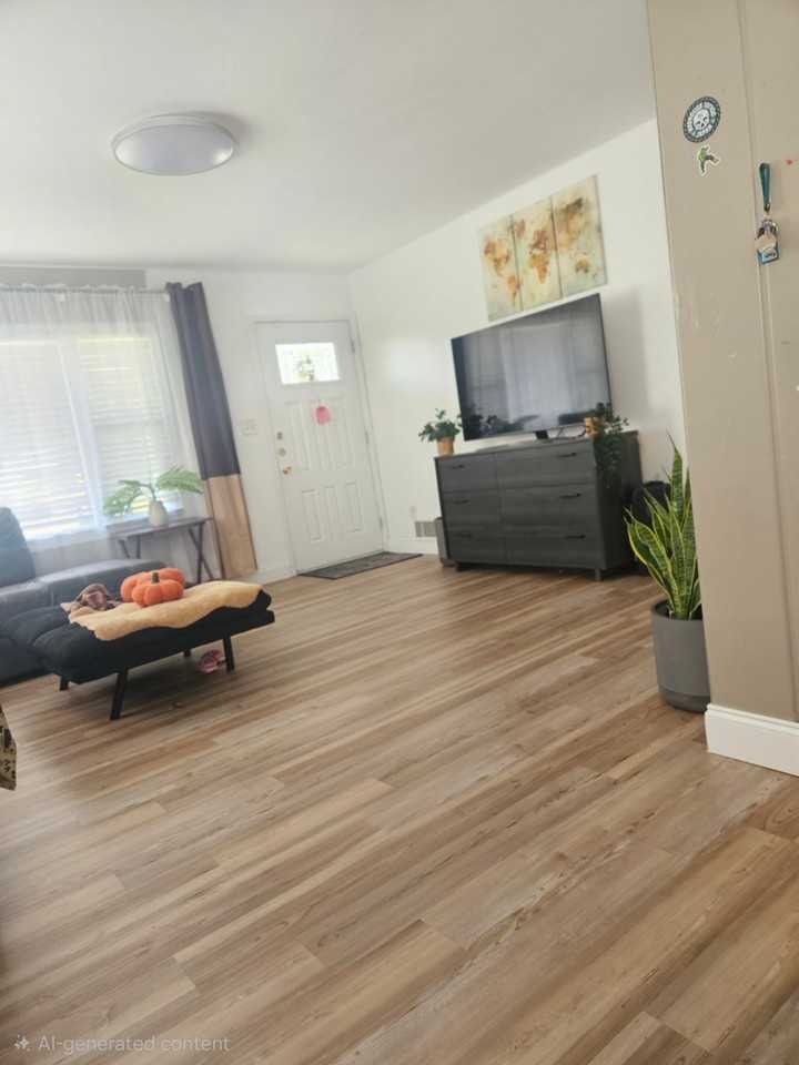 2402 Lakehurst Ave #NA - Photo 5 of 8