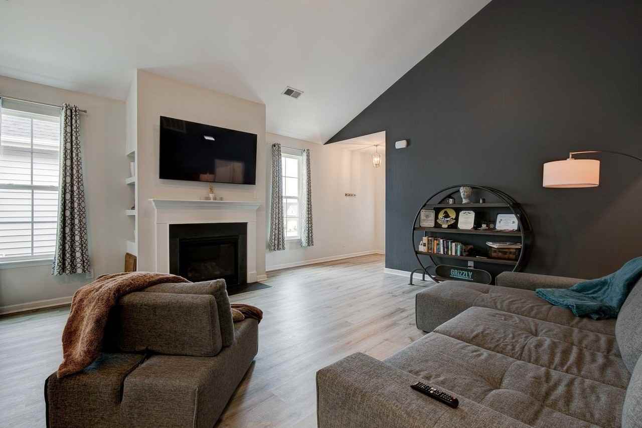 1428 Ardennes Dr #NA - Photo 5 of 18