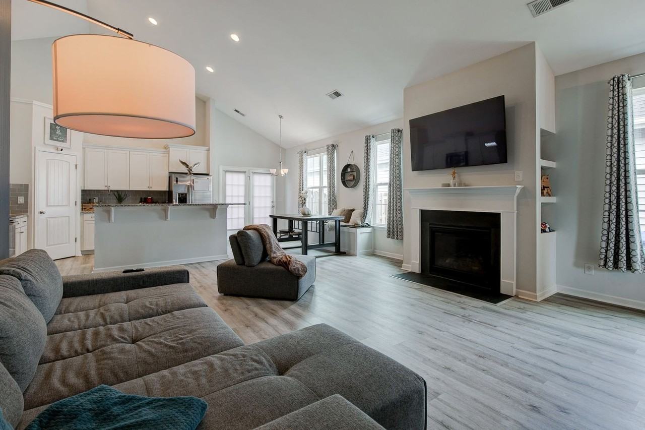 1428 Ardennes Dr #NA - Photo 7 of 18