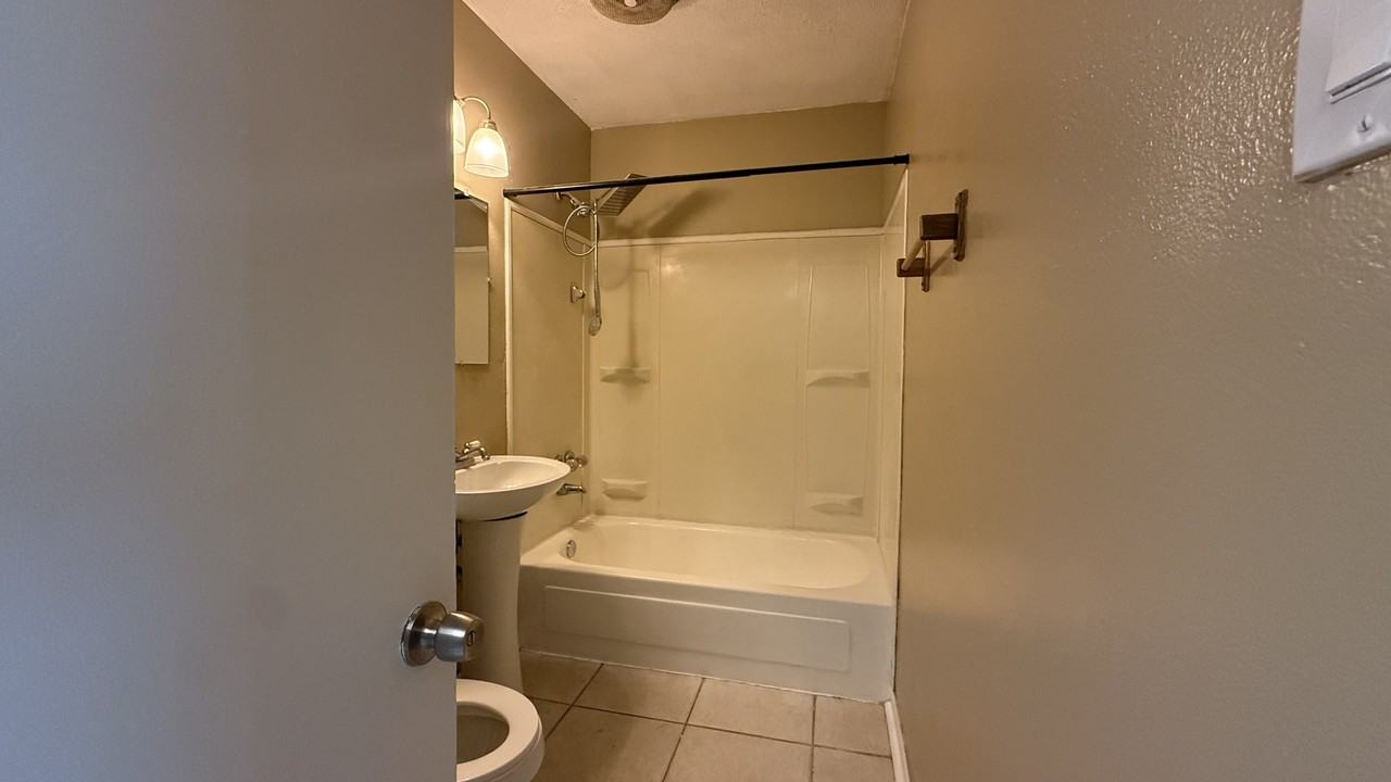2505 Joy Ann Dr #NA - Photo 7 of 11