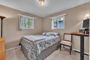 featured image of 1114 N Maple Rd #NA