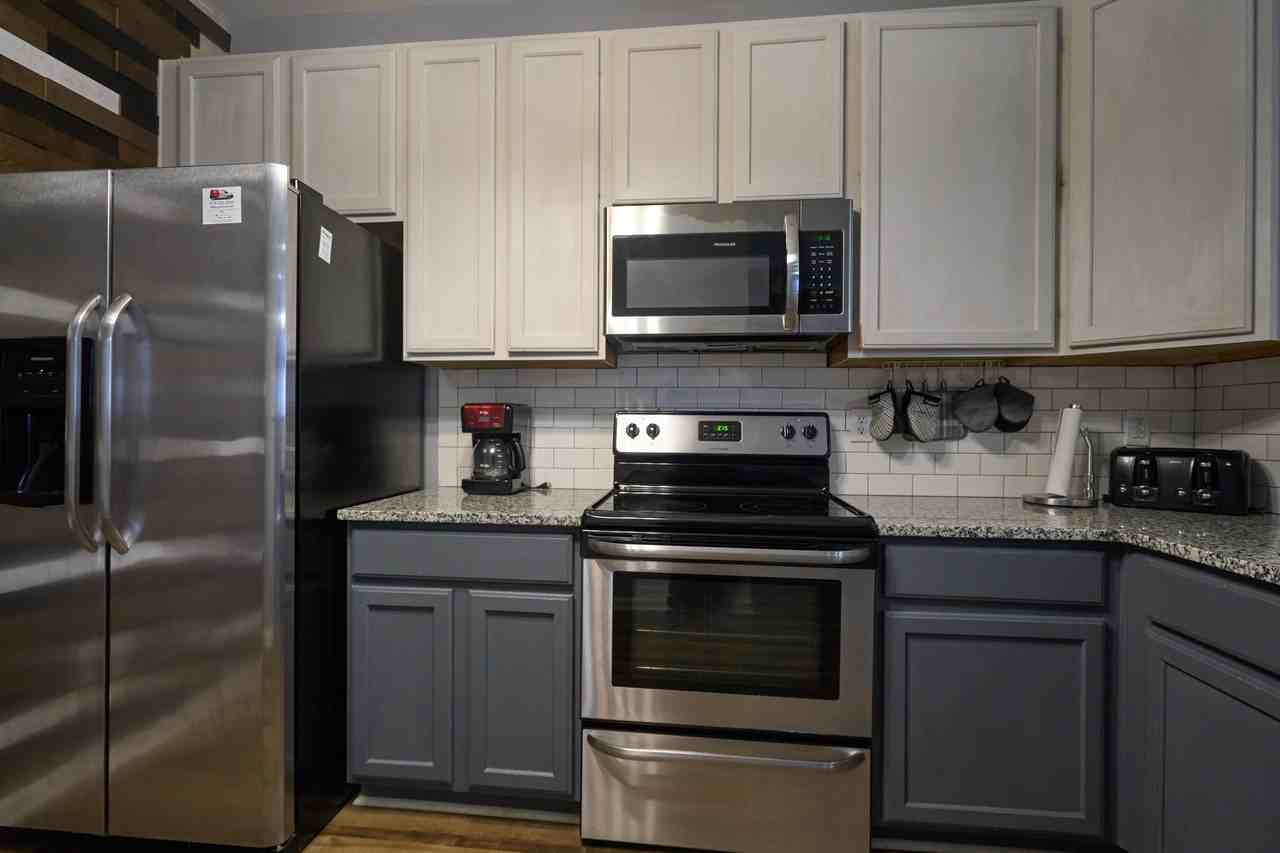 411 Coalinga Ln #104 - Photo 4 of 22