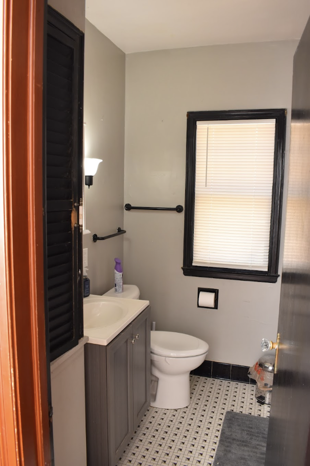 3013 N 60th St #NA - Photo 6 of 9