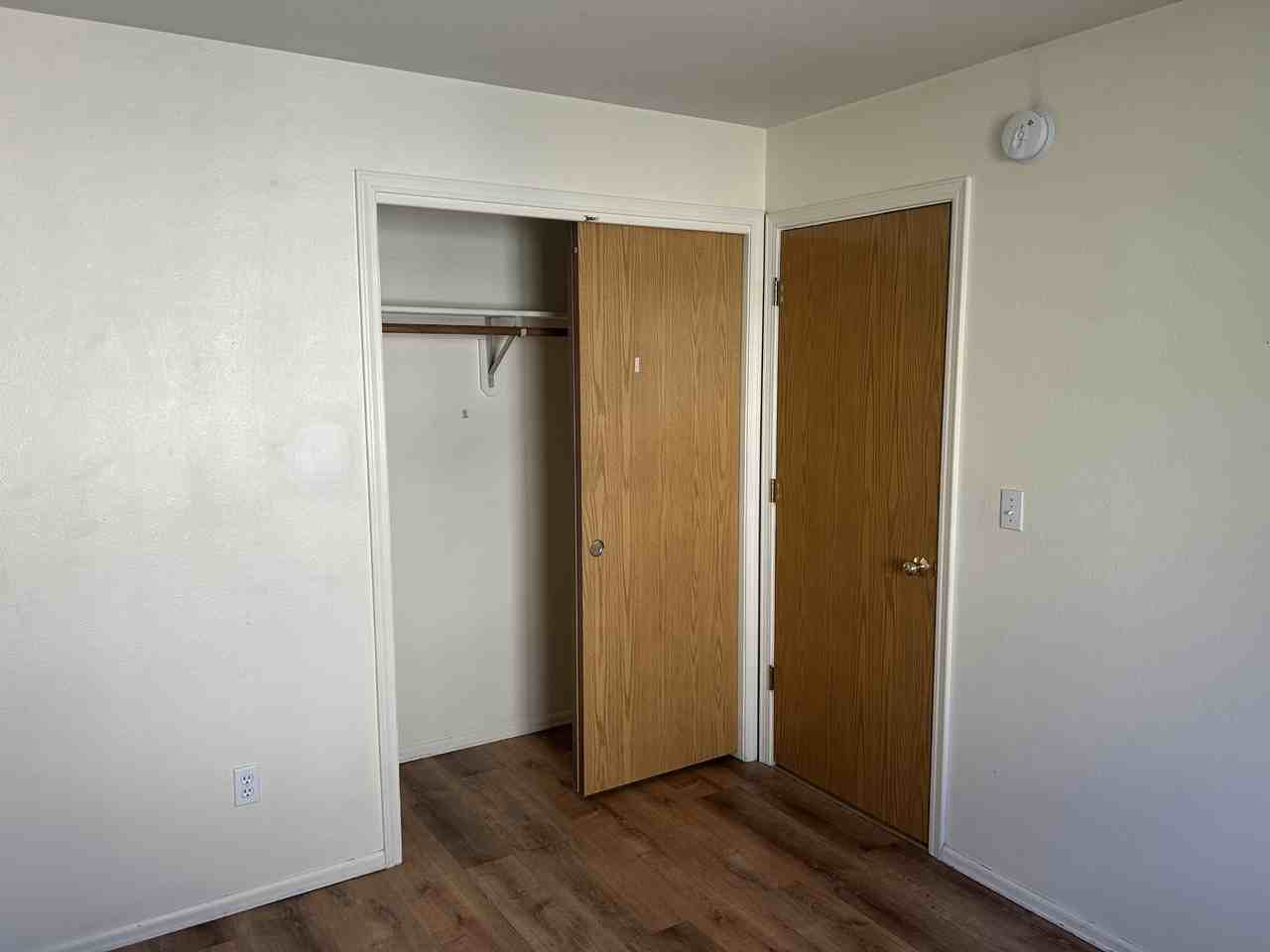 213 E 7th Ave #B - Photo 4 of 11