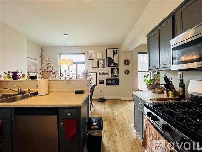 200 S Millvale Ave #201 - Photo 3 of 15