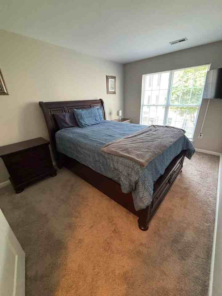 16702 Eldbridge Ln #16702 - Photo 4 of 17