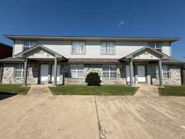 featured image of 2813 Cantabrian Dr