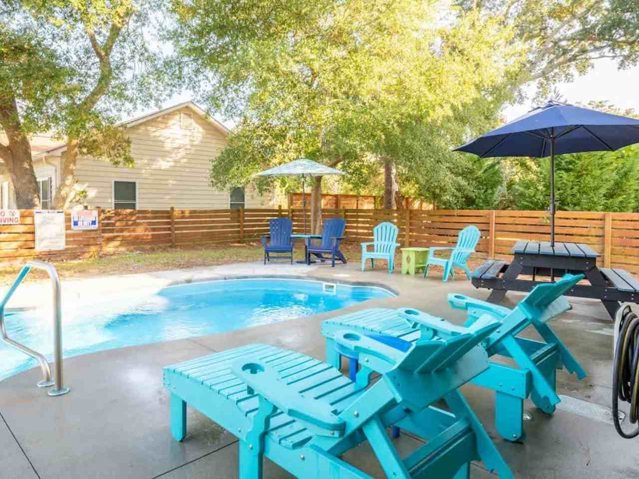 4502 The Gypsy Rose @ 4502 E Oak Island Dr - Photo 6 of 37