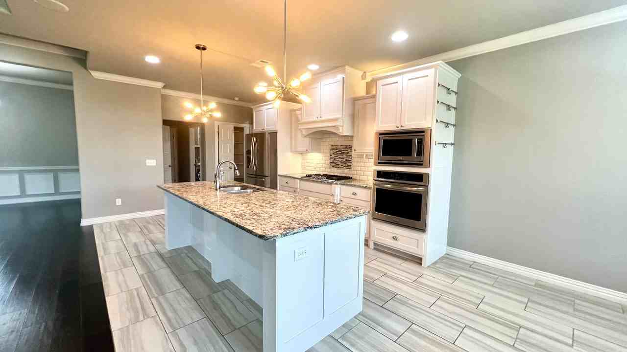 4100 Sw Heartwood St #NA - Photo 3 of 16