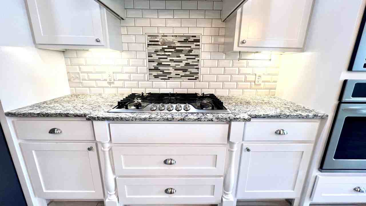 4100 Sw Heartwood St #NA - Photo 6 of 16