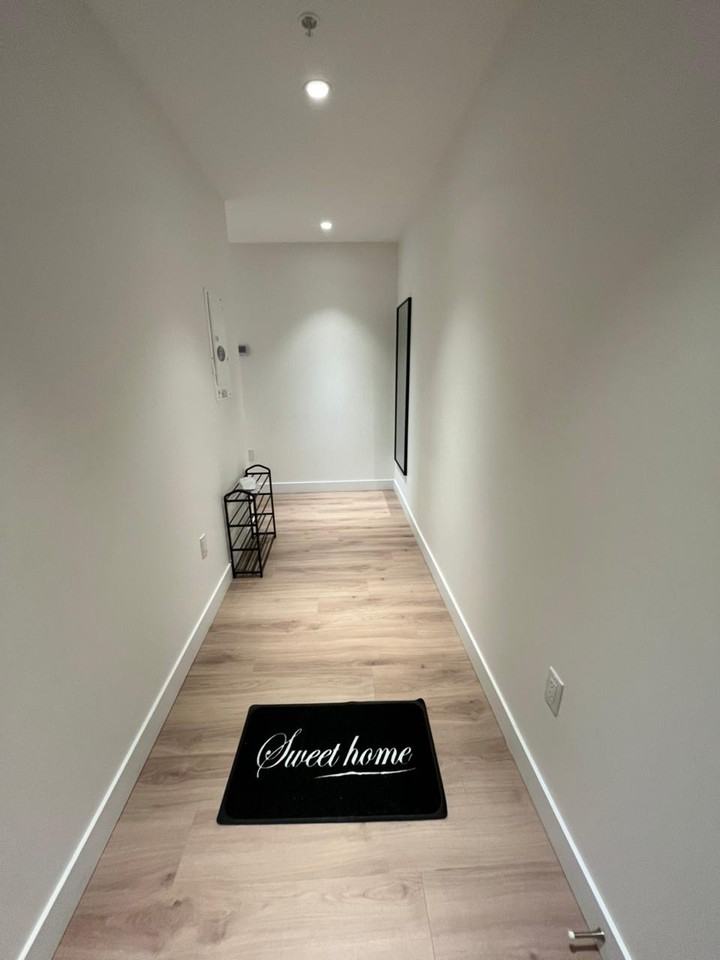 311 West 1st Street - Photo 14