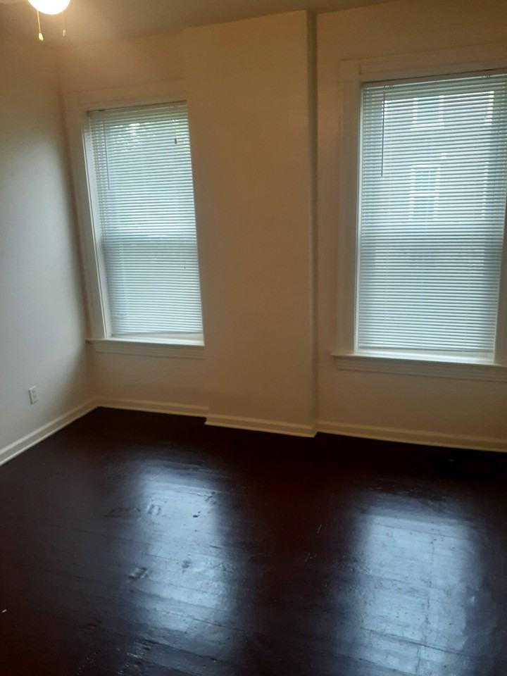 4855 Northland Ave #1stFL - Photo 4 of 9