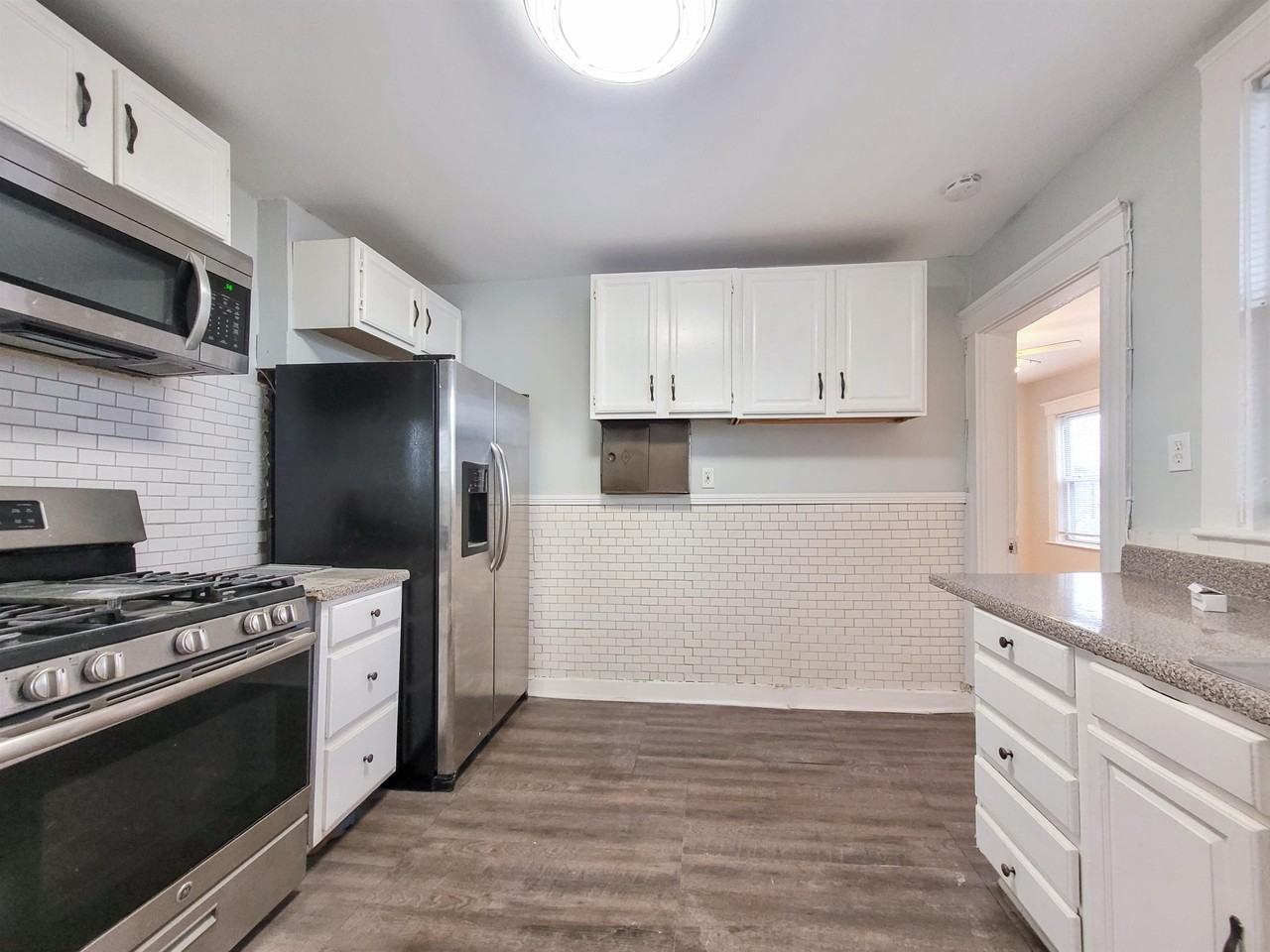 37 Juniper St #37-1 - Photo 3 of 12