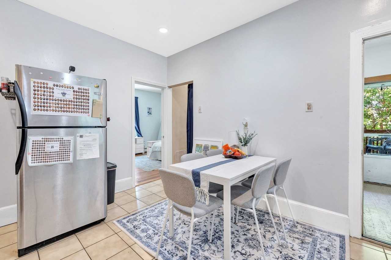 22 Fisher Ave #2 - Photo 6 of 12