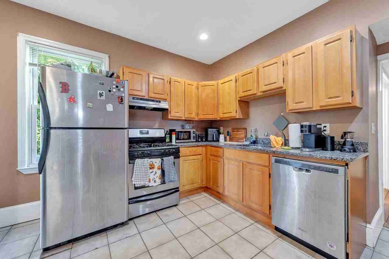 22 Fisher Ave #3 - Photo 4 of 10