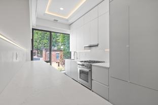 1578 Beacon St #202 - Photo 1 of 1