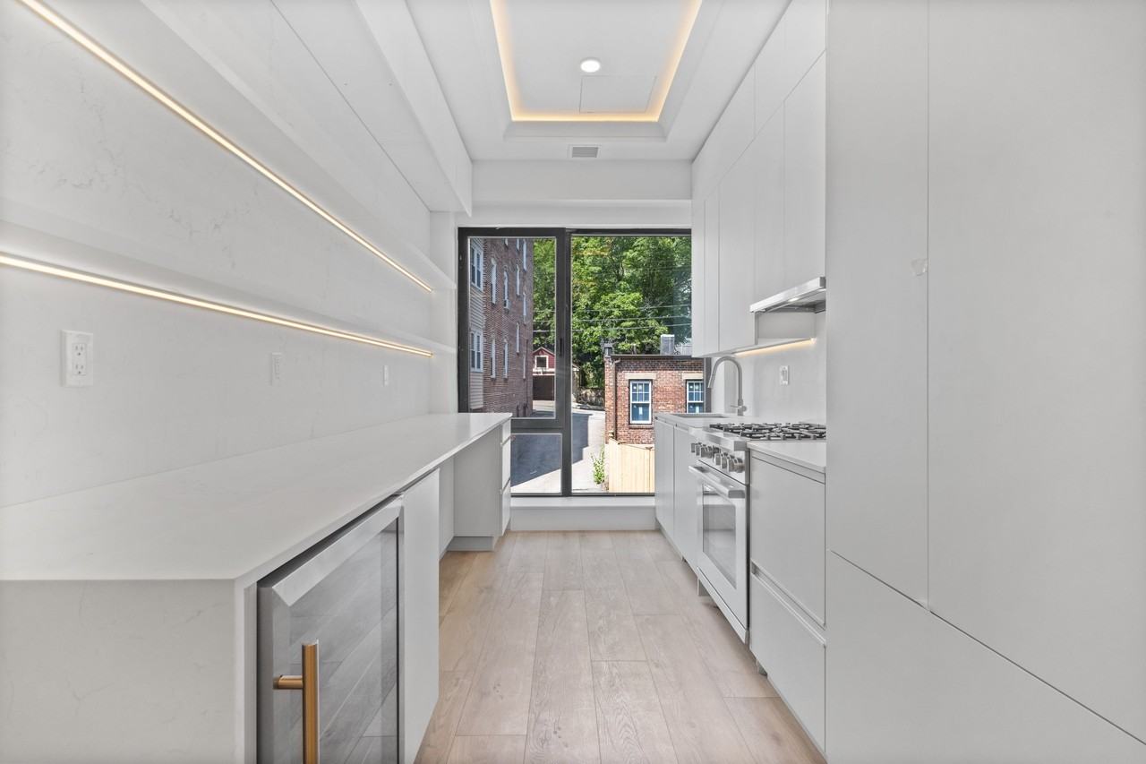 1580 Beacon St #300 - Photo 2 of 17