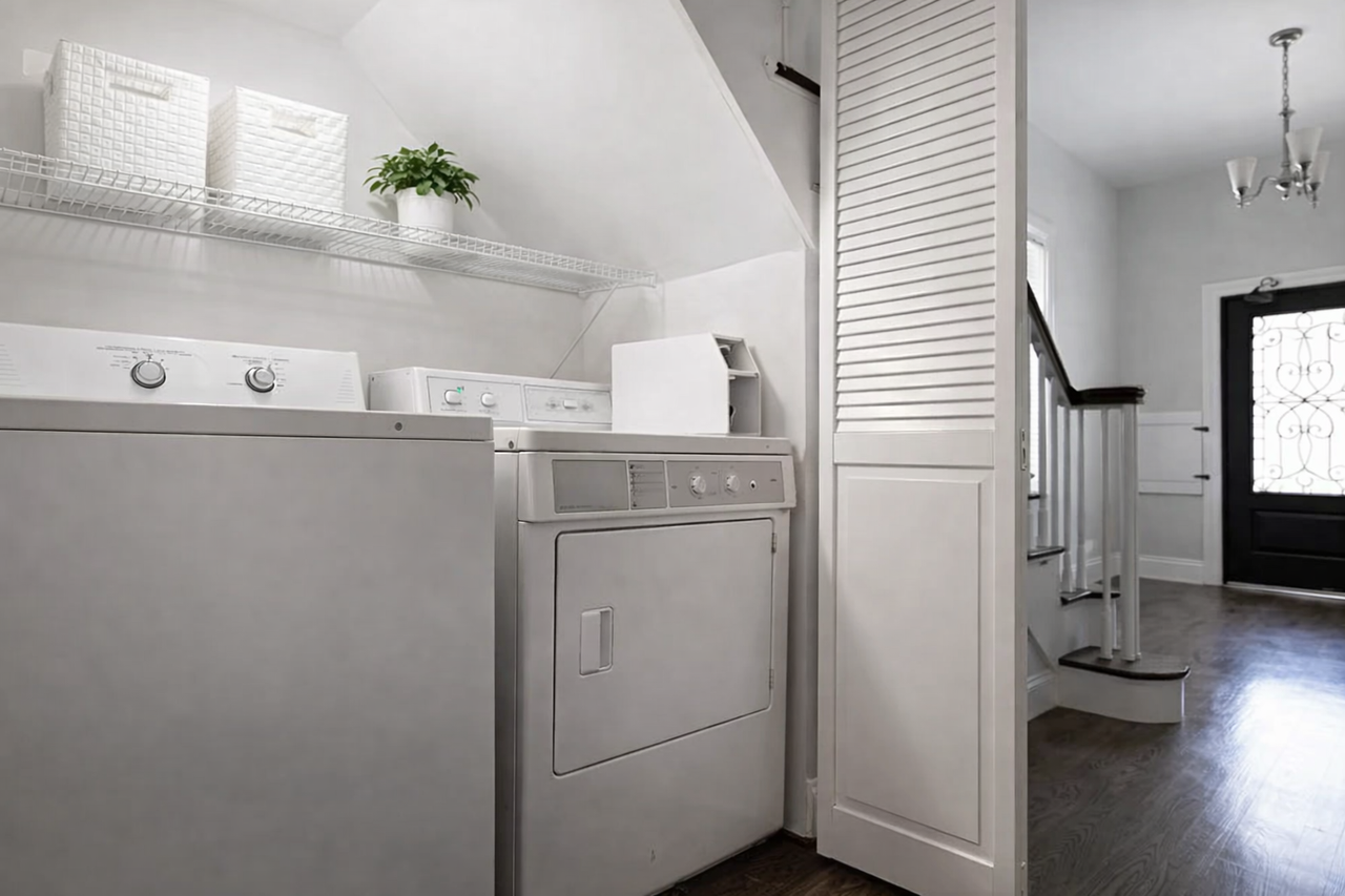 121 Centre St #2 - Photo 7 of 14