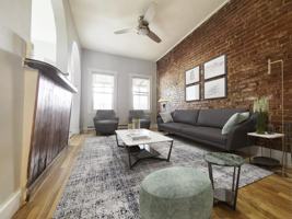 featured image of 4 Mark St #3