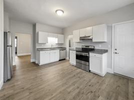 featured image of 108 Callender St #3