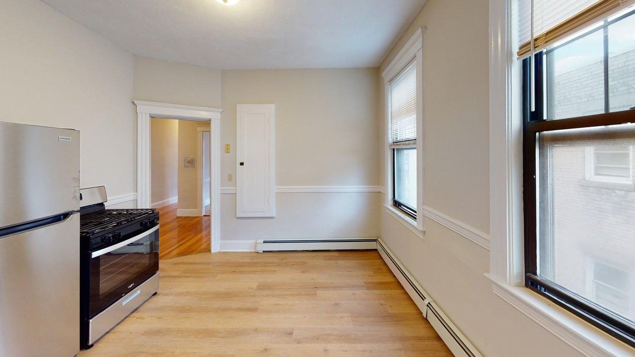 52 Clark Ave #5 - Photo 4 of 19