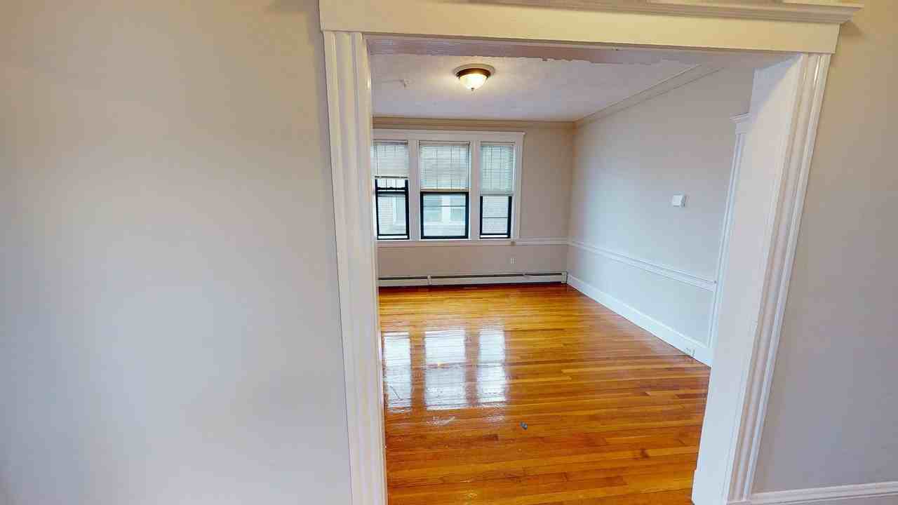 52 Clark Ave #5 - Photo 7 of 19