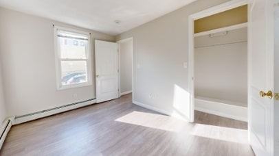 677 Bennington St #1 - Photo 6 of 6