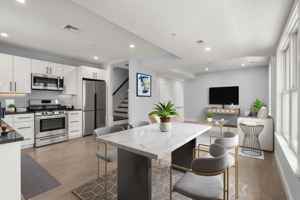 featured image of 167 Charles St #3