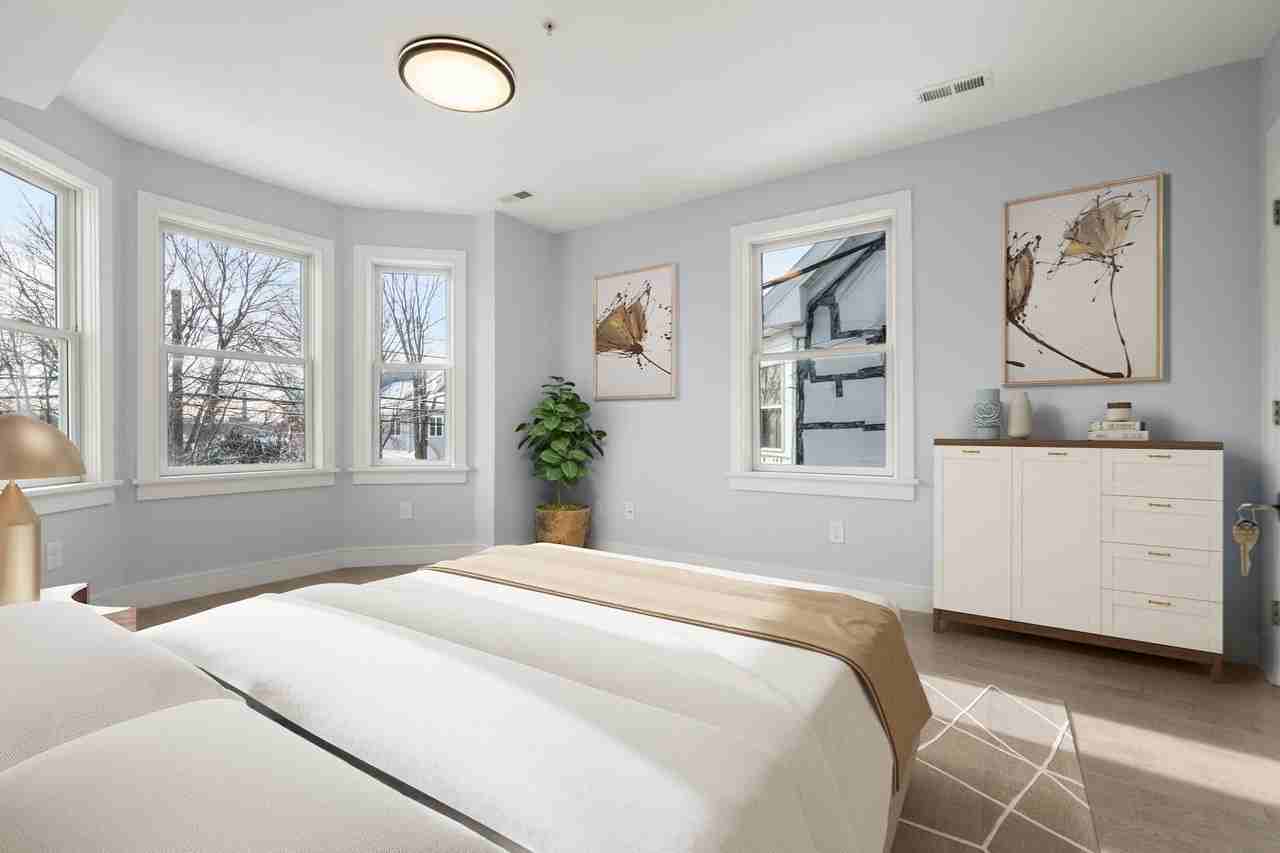 167 Charles St #3 - Photo 5 of 9