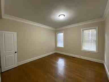 27 Lamartine St #2 - Photo 4 of 9