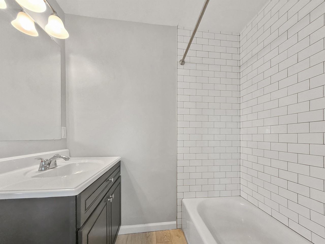 30 Arcadia St #2R - Photo 7 of 10