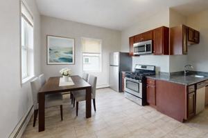 featured image of 171 Trenton St #2