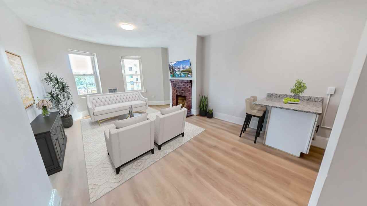 195 Maverick St #1 - Photo 3 of 9
