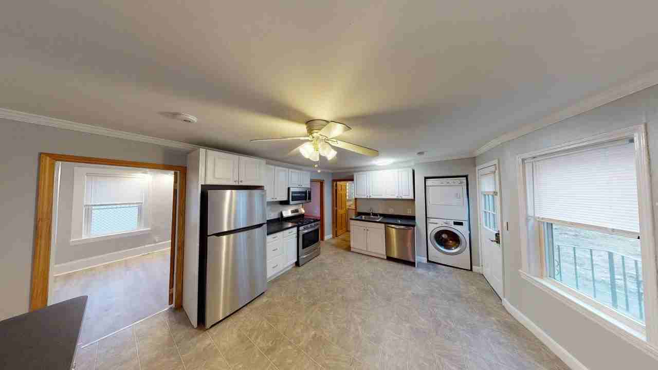 346 Chelsea St #2 - Photo 6 of 19