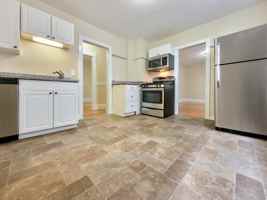 featured image of 163 Hichborn St #4