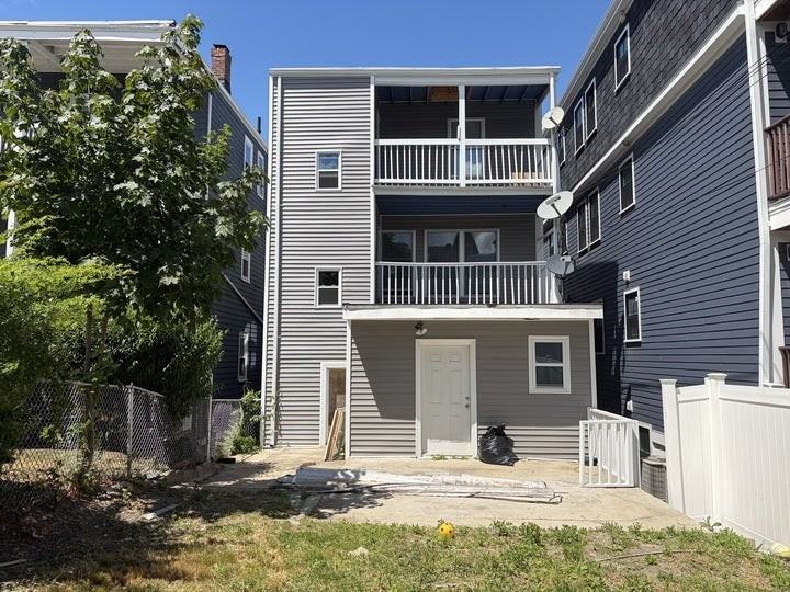225 E Eagle St #1 - Photo 5 of 15