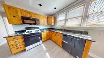 featured image of 3899 Washington St #3