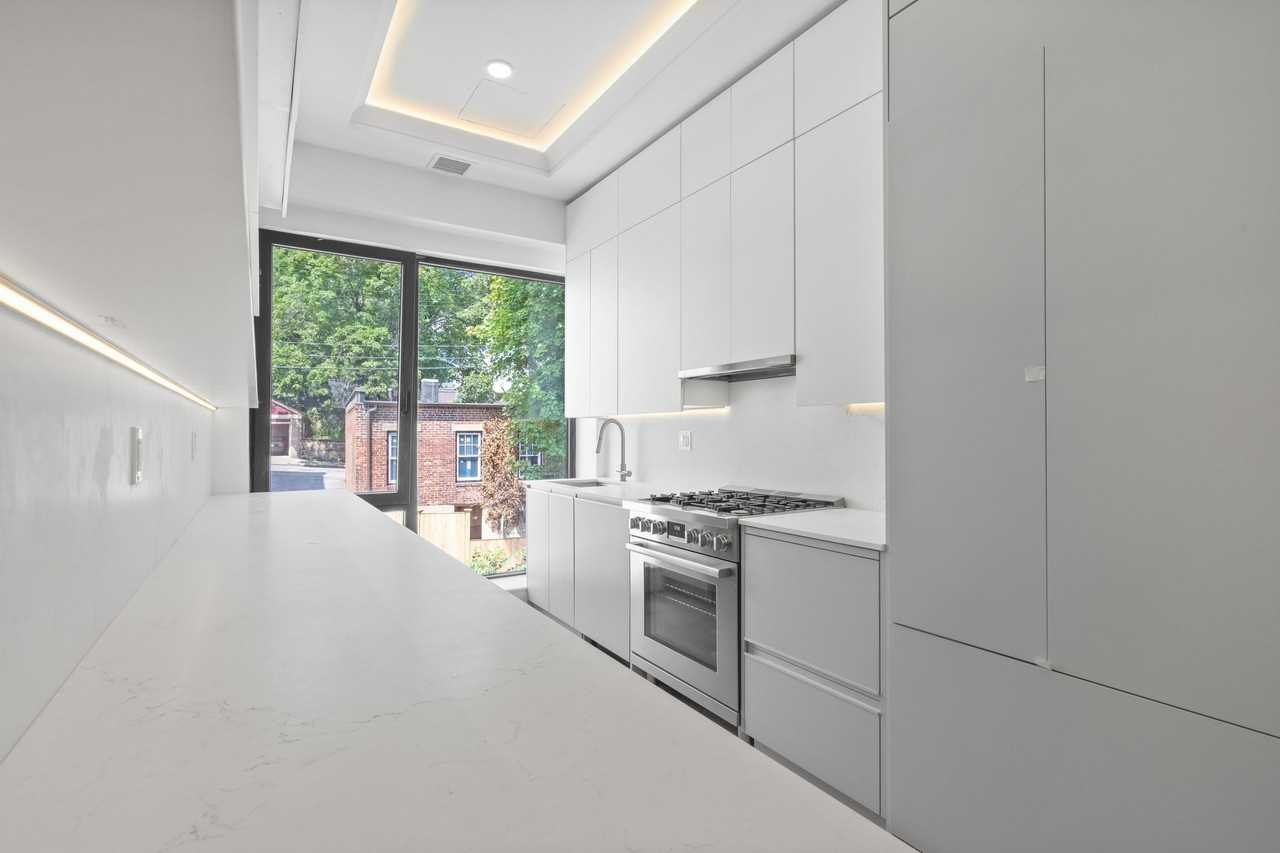 1580 Beacon St #PH1 - Photo 2 of 17