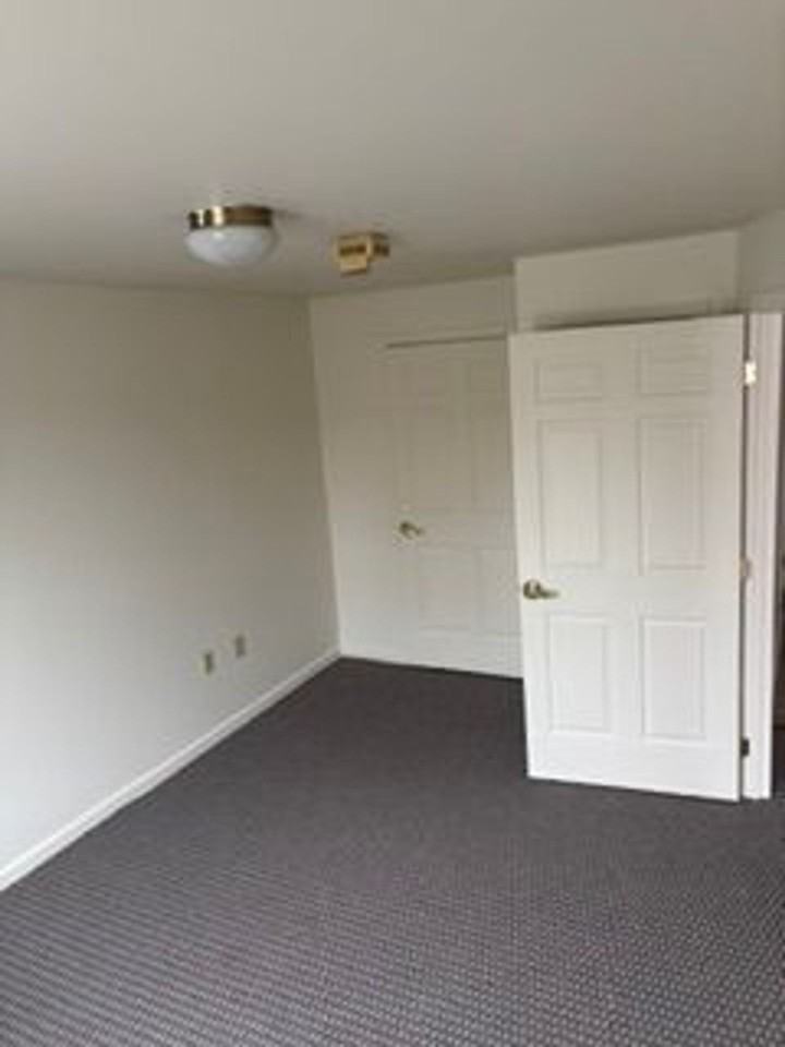 800 Court St #219 - Photo 2 of 13