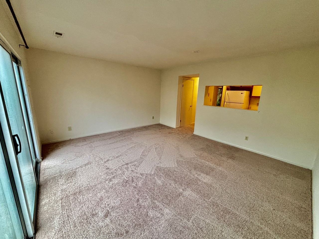 3837 Staffordshire Ln - Photo 5 of 16